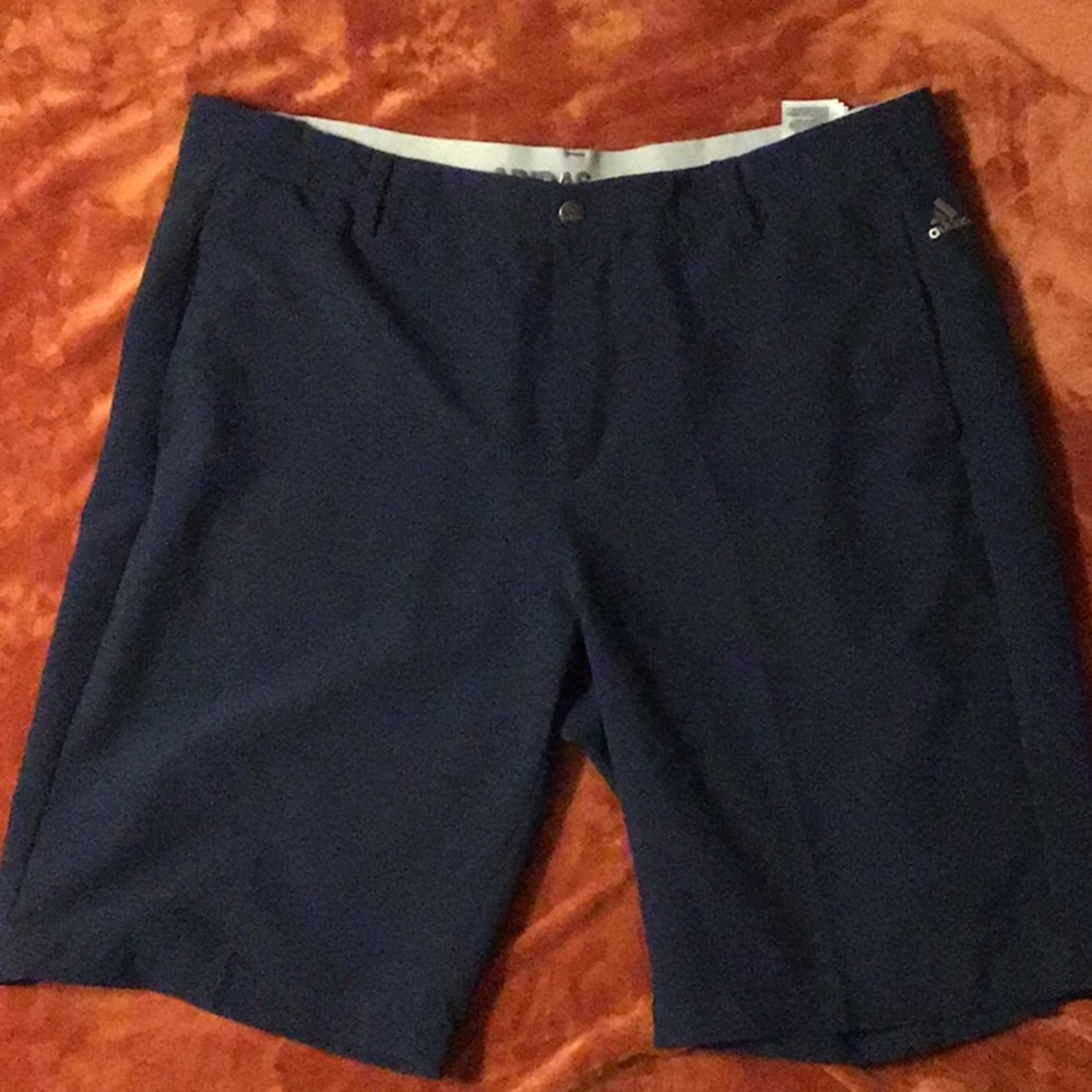 AdidasNavy Golf, Dress shorts. Size 38 stretch-Fit